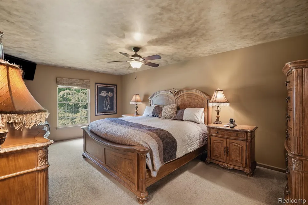 2790 Pine Bluffs Ct. Highland Charter Township, MI 48357