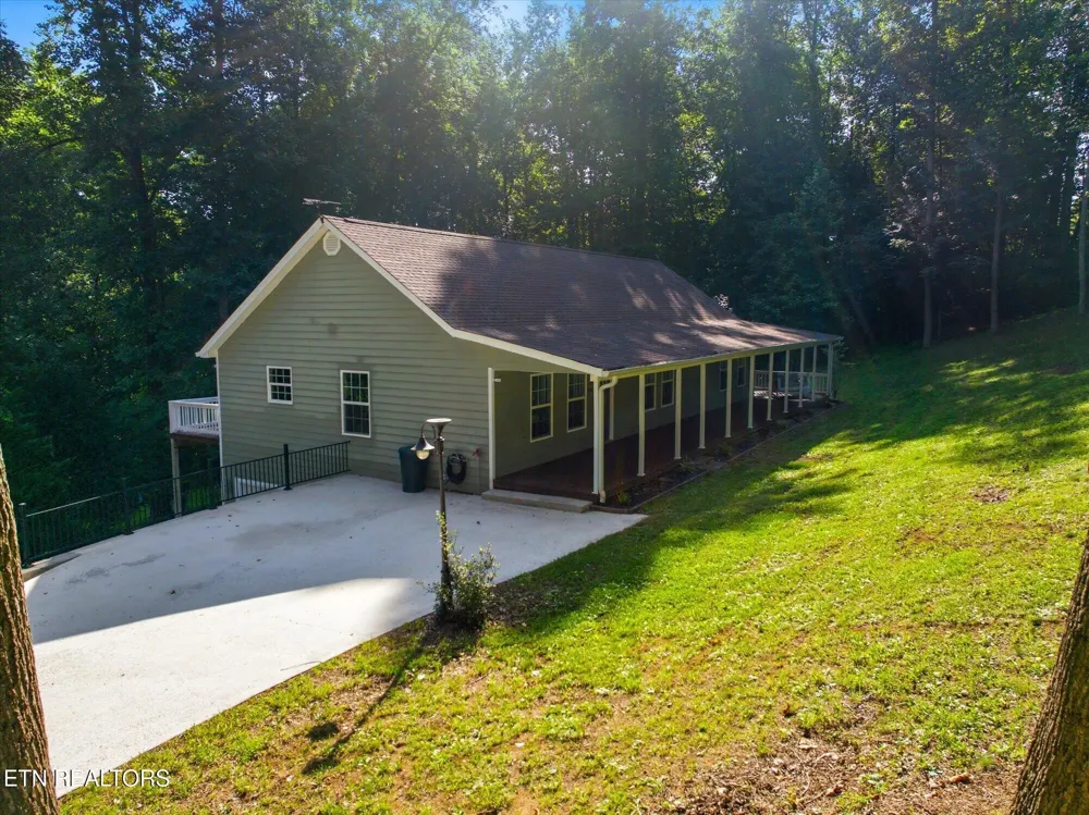 240 Scenic Drive Dayton, TN 37321