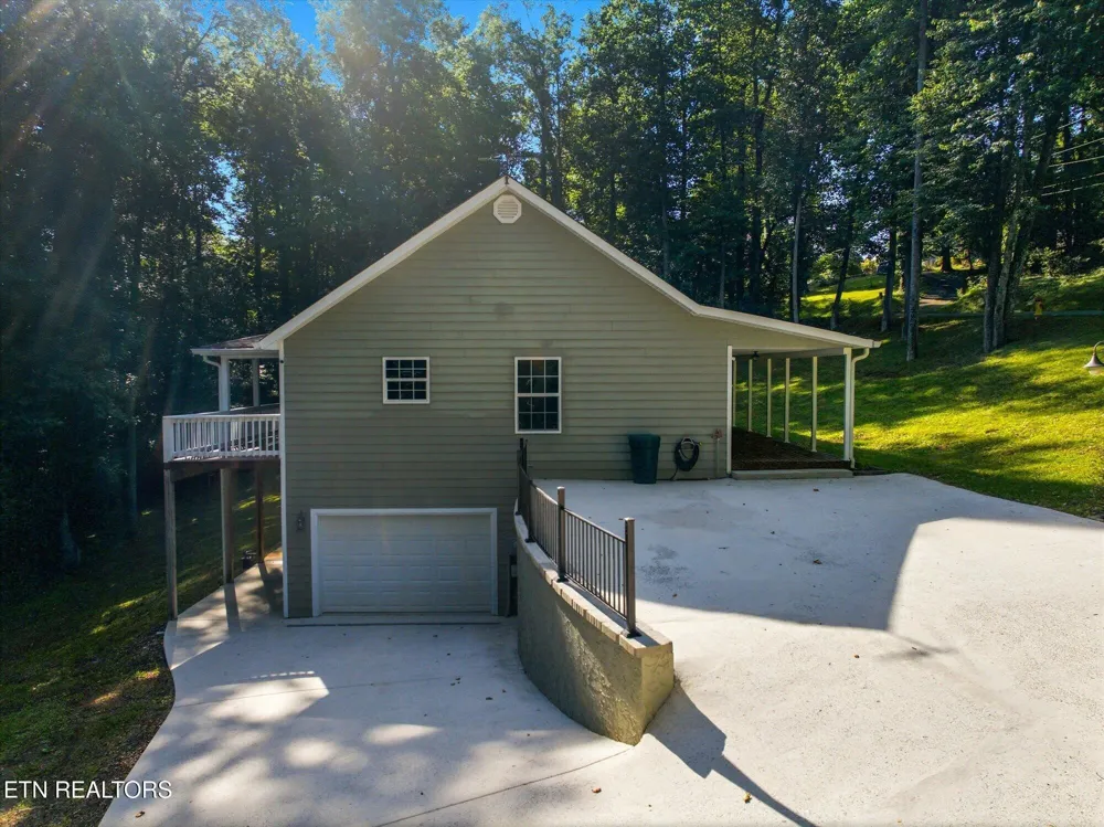240 Scenic Drive Dayton, TN 37321