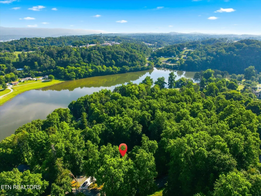 240 Scenic Drive Dayton, TN 37321
