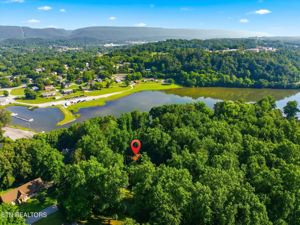 240 Scenic Drive Dayton, TN 37321