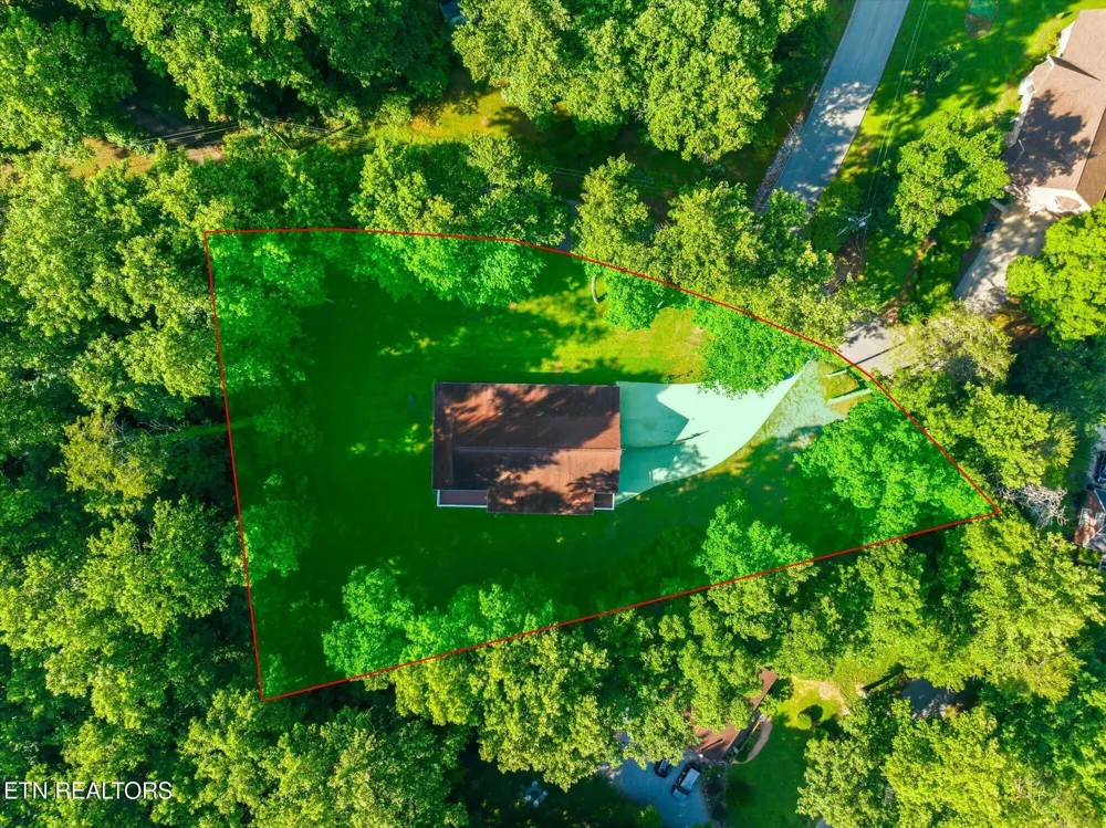 240 Scenic Drive Dayton, TN 37321