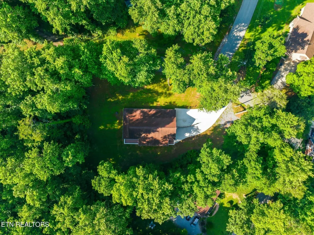 240 Scenic Drive Dayton, TN 37321