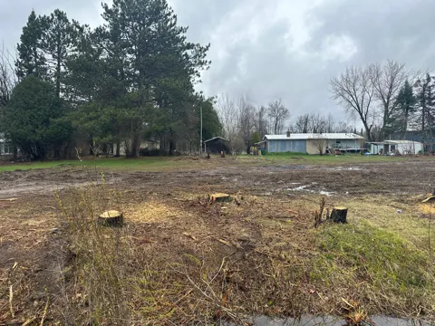 11691 Highway 8