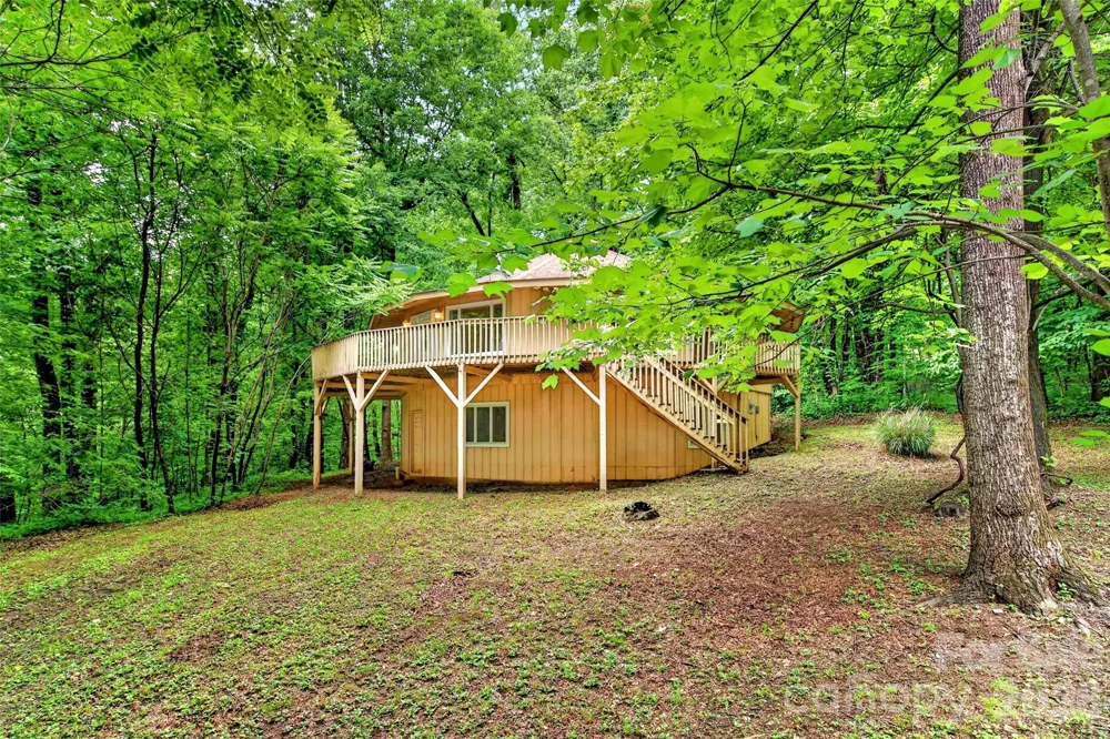 1614 Gateway Parkway #12 Old Fort, NC 28762