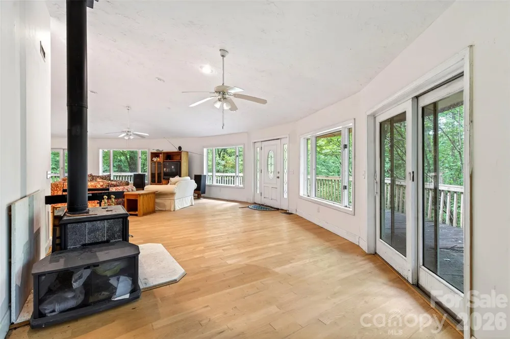 1614 Gateway Parkway #12 Old Fort, NC 28762