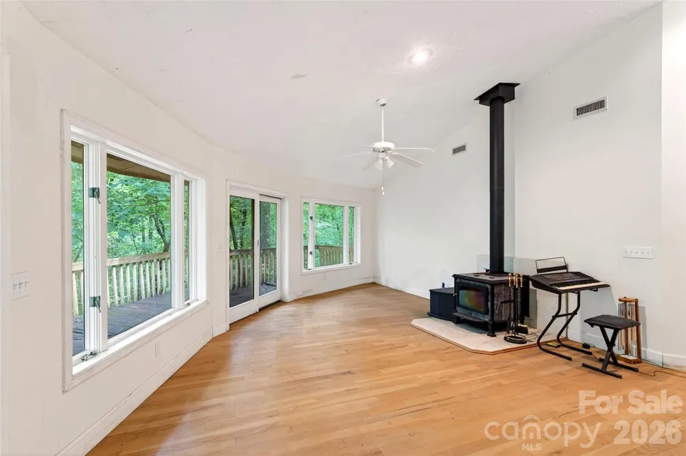 1614 Gateway Parkway #12 Old Fort, NC 28762