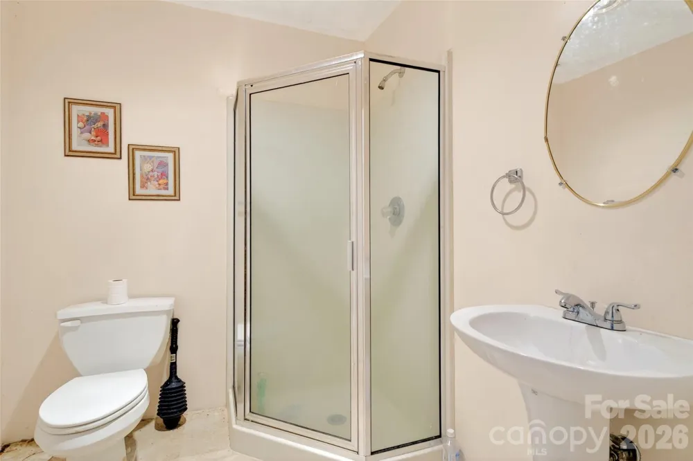1614 Gateway Parkway #12 Old Fort, NC 28762
