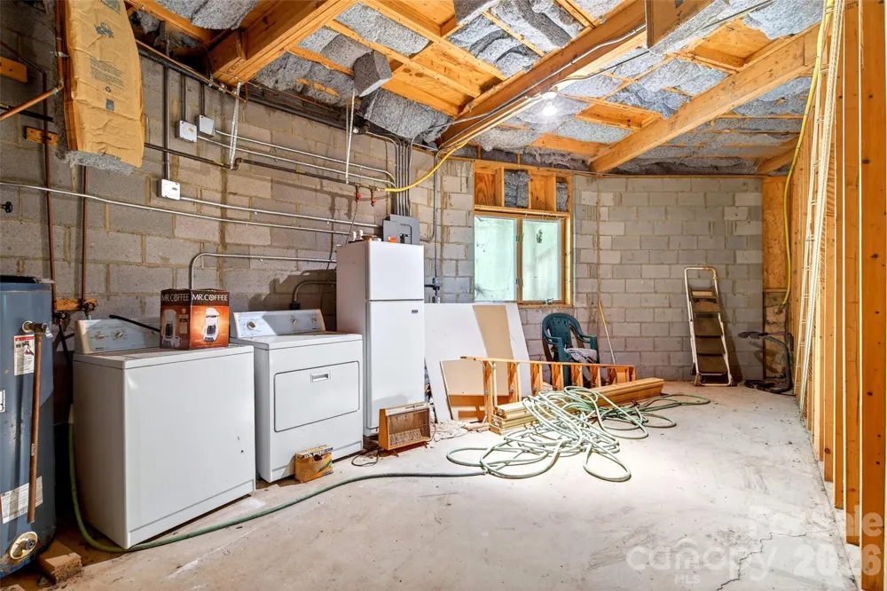 1614 Gateway Parkway #12 Old Fort, NC 28762