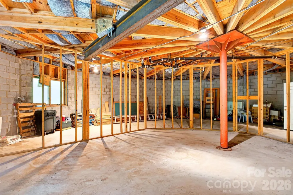 1614 Gateway Parkway #12 Old Fort, NC 28762