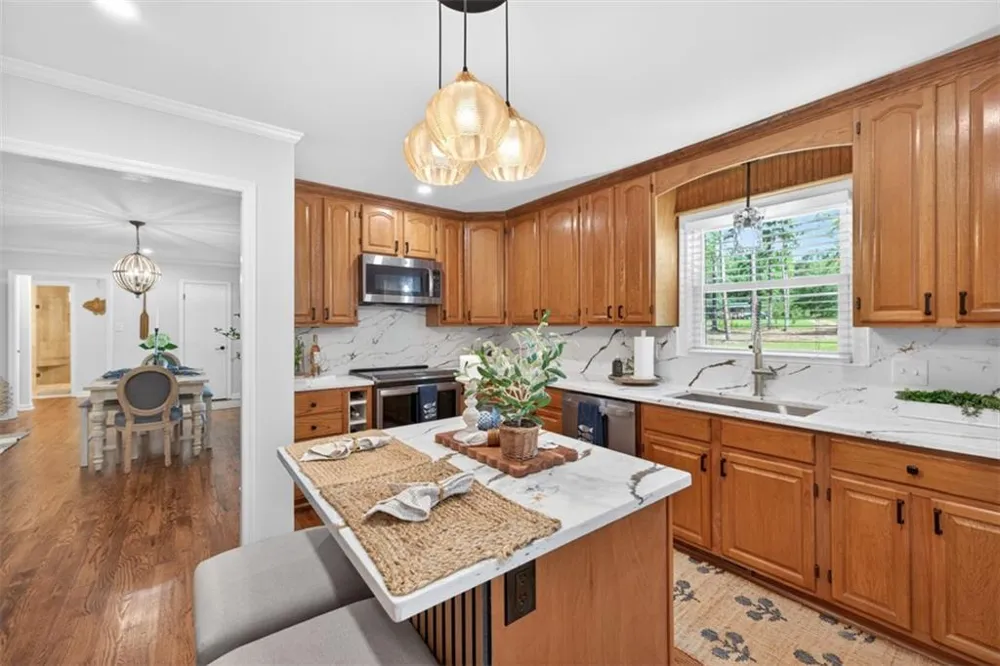 554 S Steel Bridge Road Eatonton, GA 31024