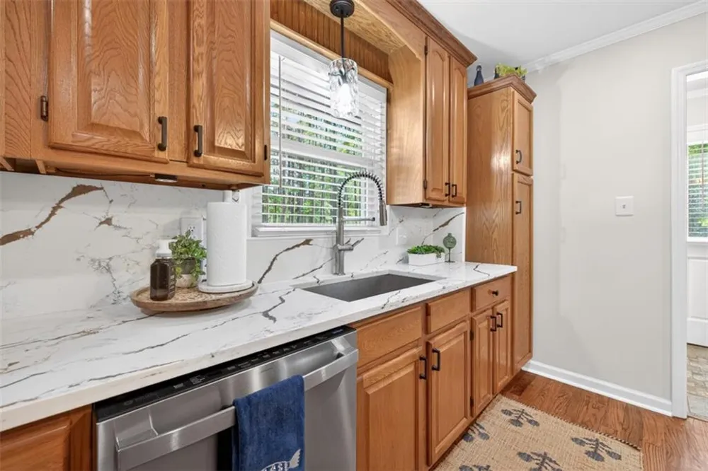 554 S Steel Bridge Road Eatonton, GA 31024