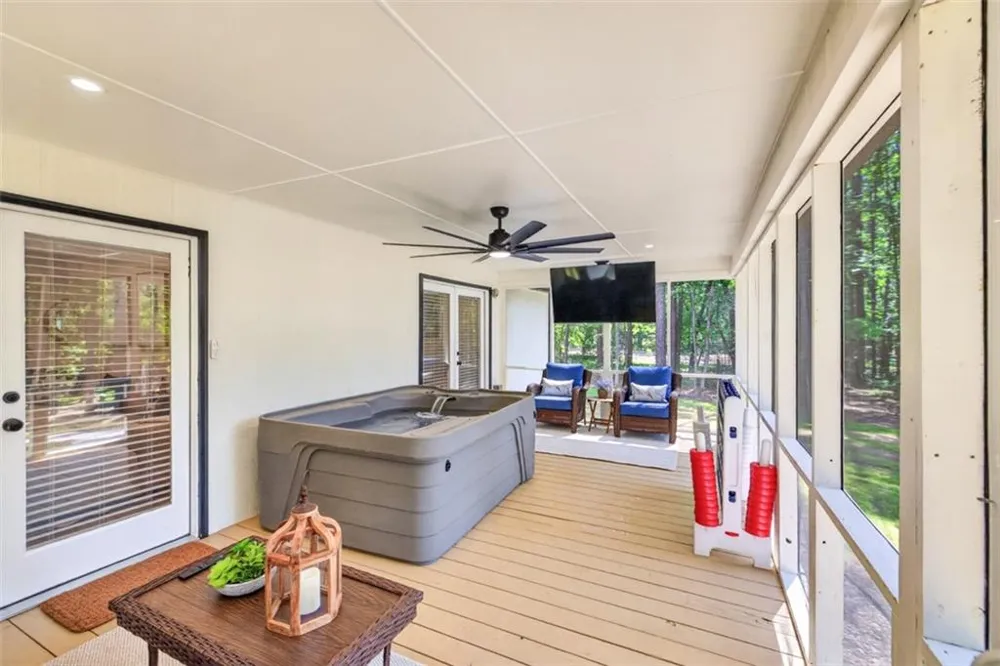554 S Steel Bridge Road Eatonton, GA 31024