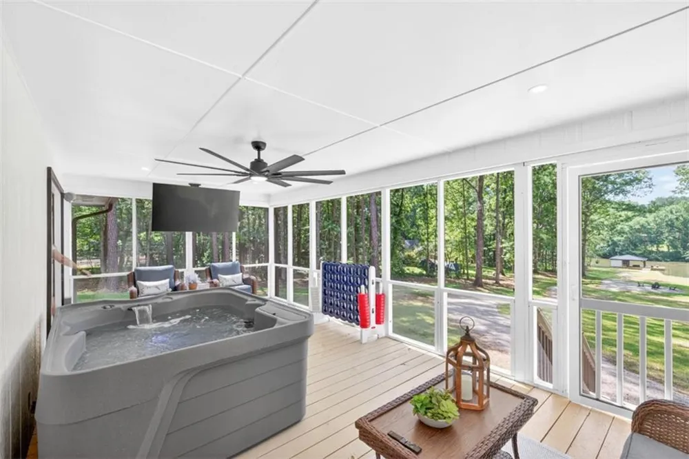 554 S Steel Bridge Road Eatonton, GA 31024