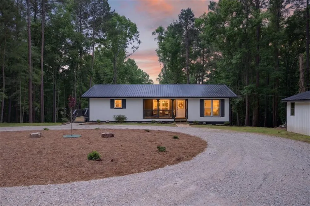 554 S Steel Bridge Road Eatonton, GA 31024
