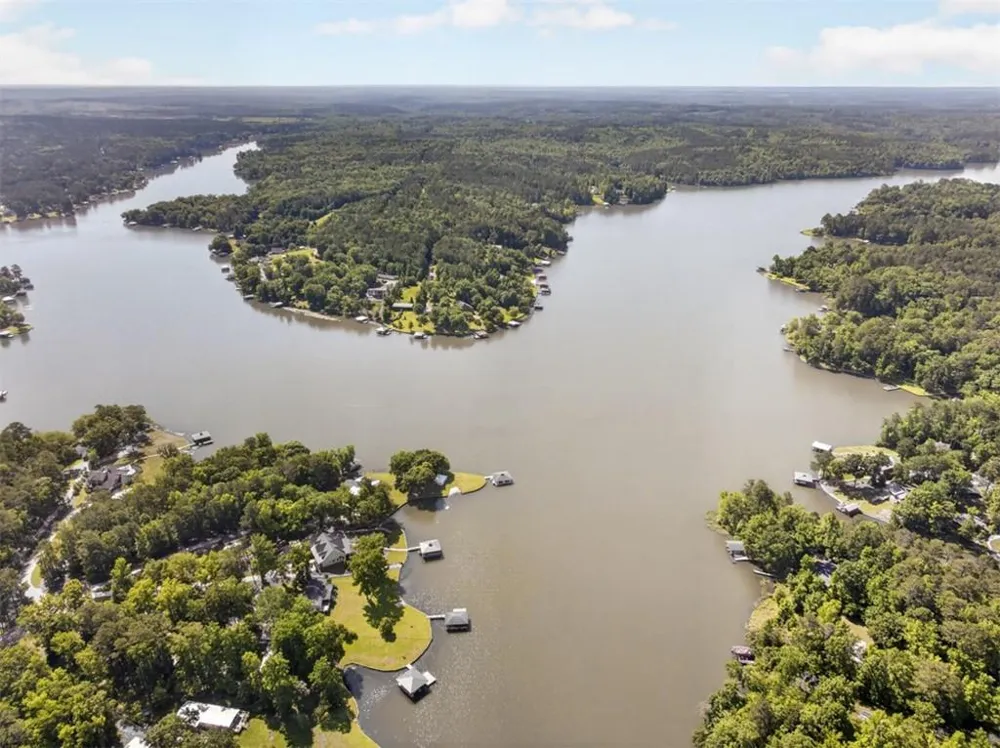 554 S Steel Bridge Road Eatonton, GA 31024