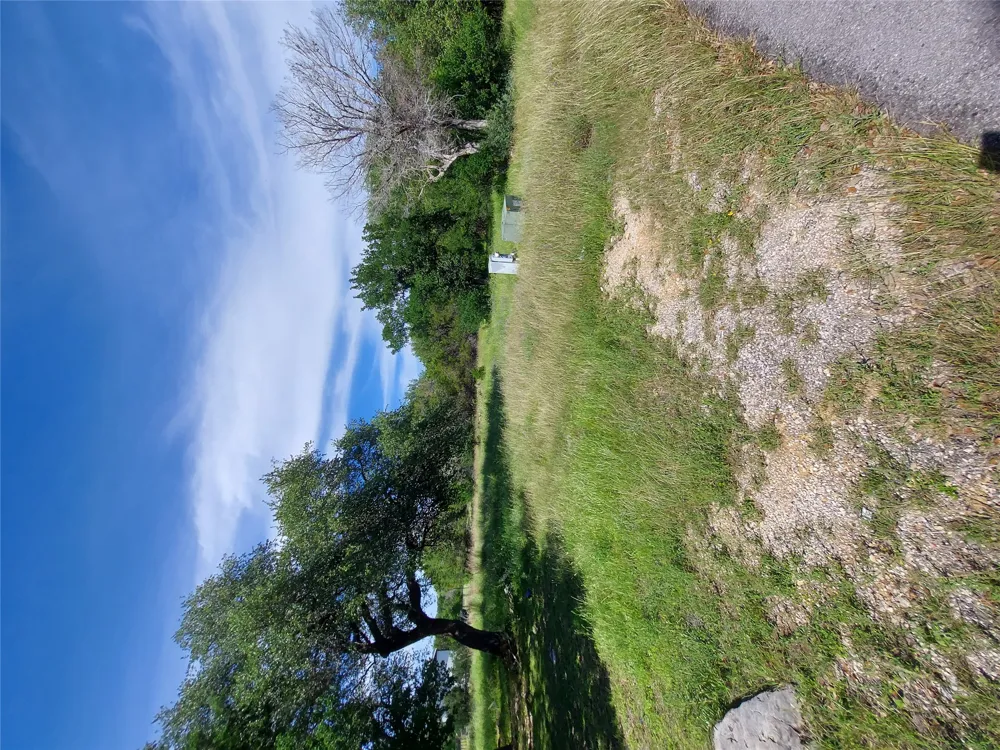 202 18th Street Horseshoe Bay, TX 78657