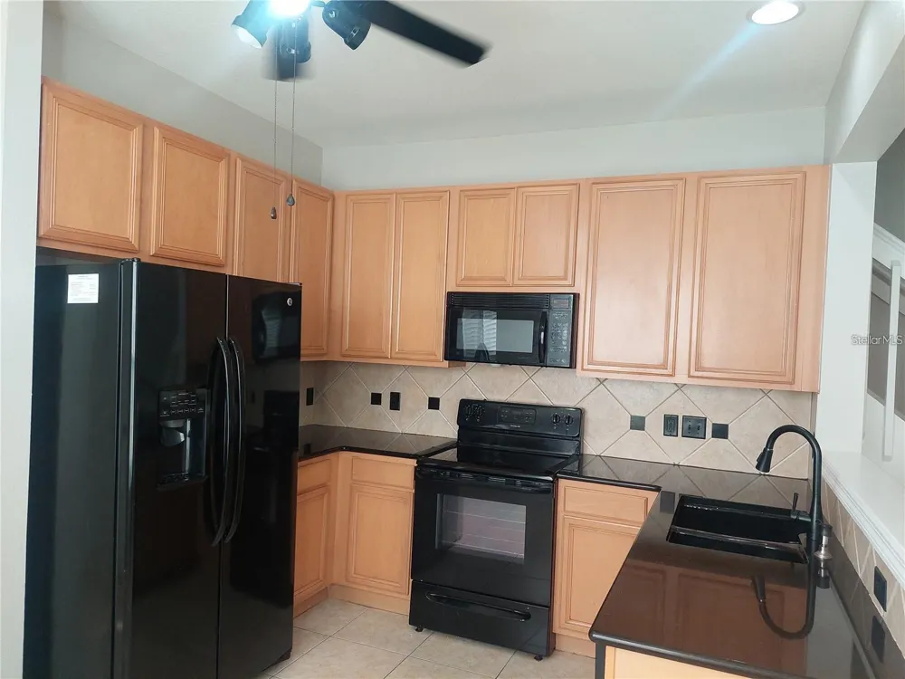 6080 TWAIN STREET #106 Orlando, FL 32835