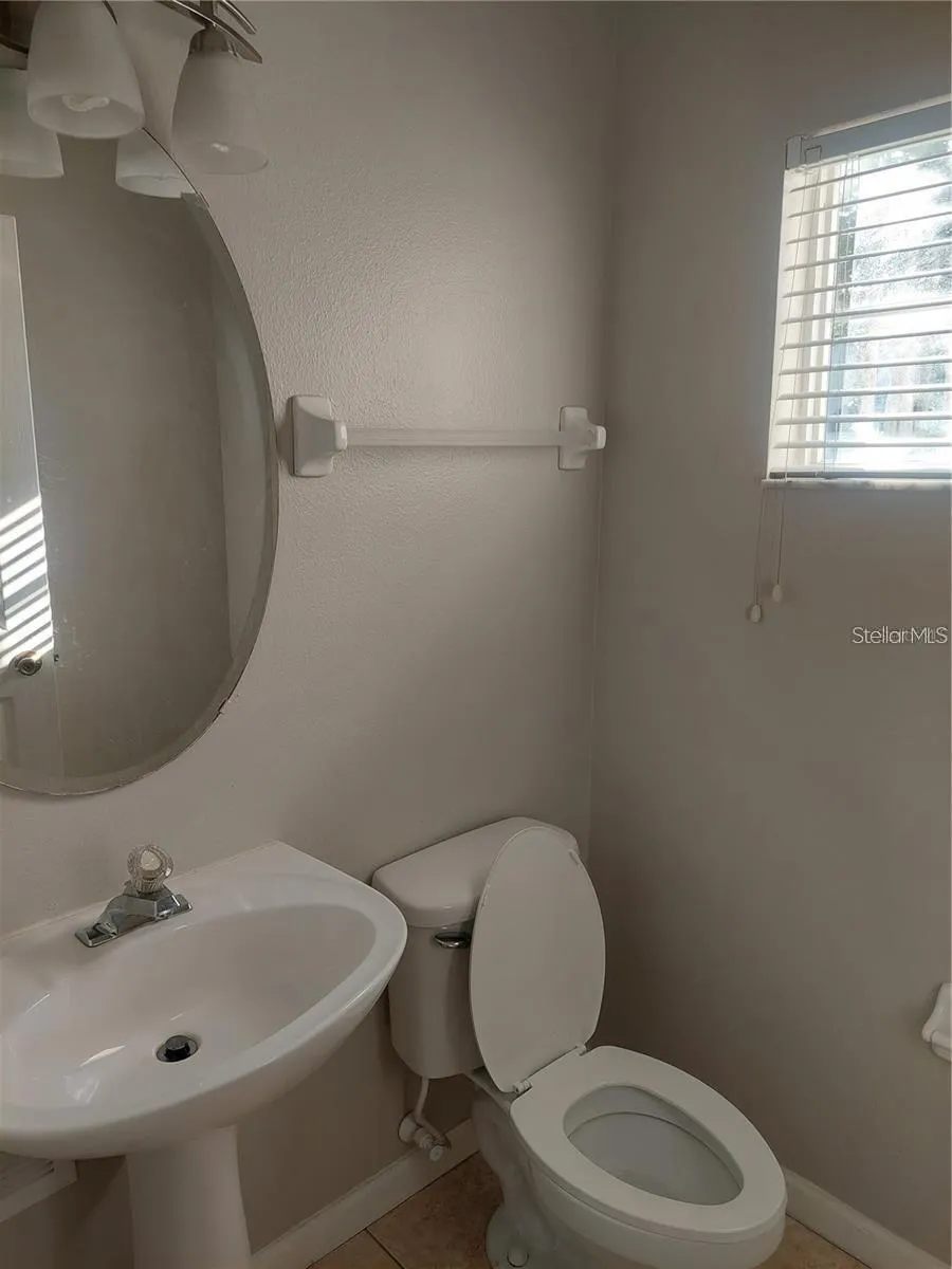 6080 TWAIN STREET #106 Orlando, FL 32835