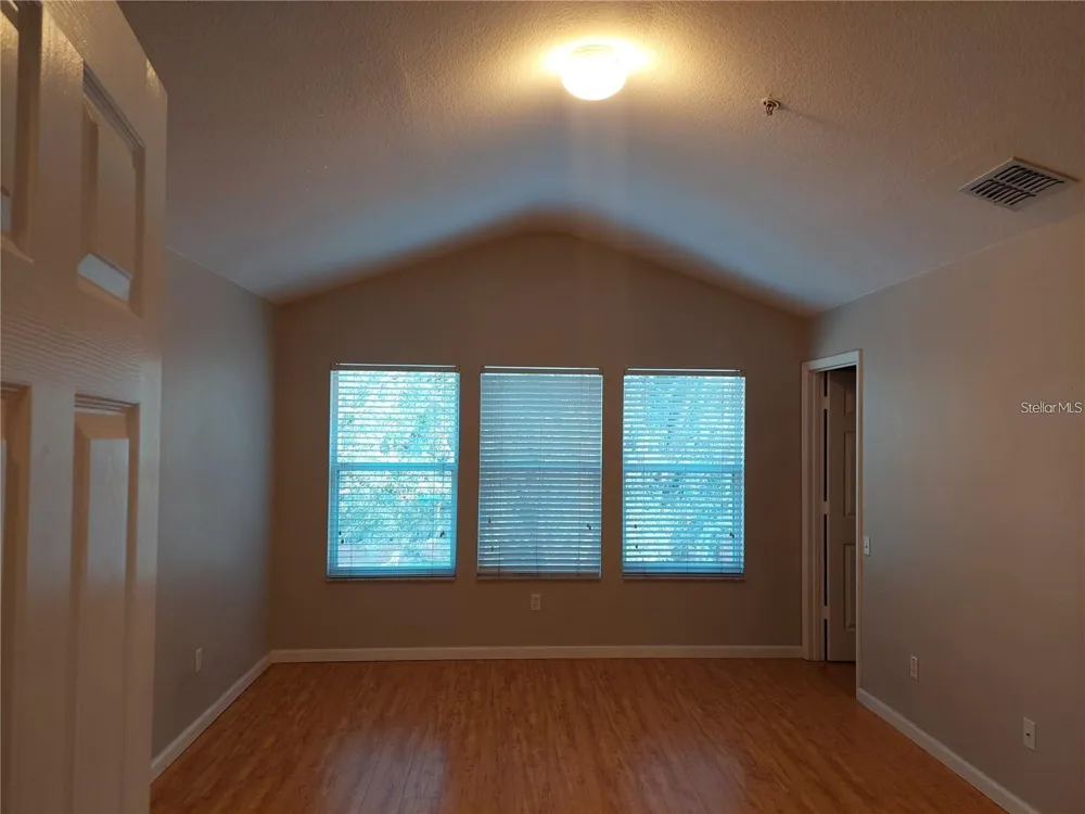 6080 TWAIN STREET #106 Orlando, FL 32835