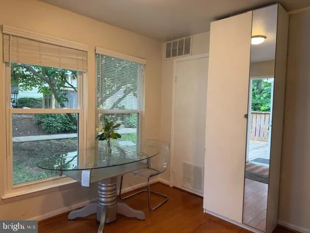 20121 WATERSIDE DRIVE #102 Germantown, MD 20874