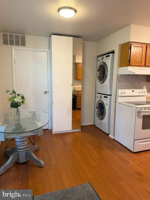 20121 WATERSIDE DRIVE #102 Germantown, MD 20874