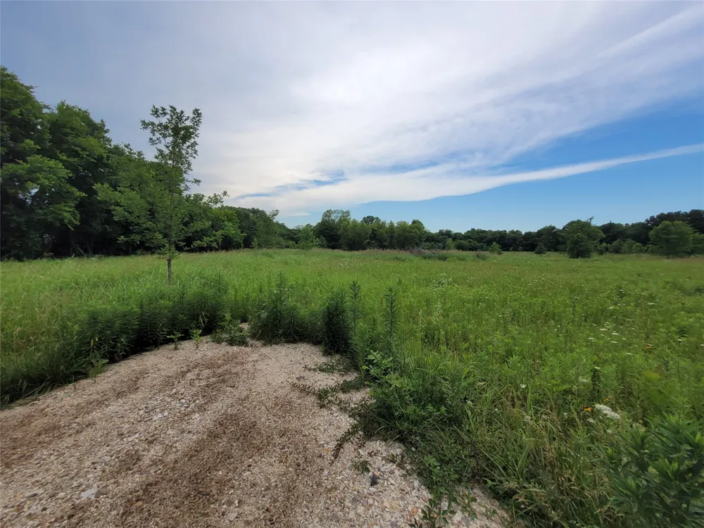 422 COUNTY ROAD 1345 Clarksville, TX 75426