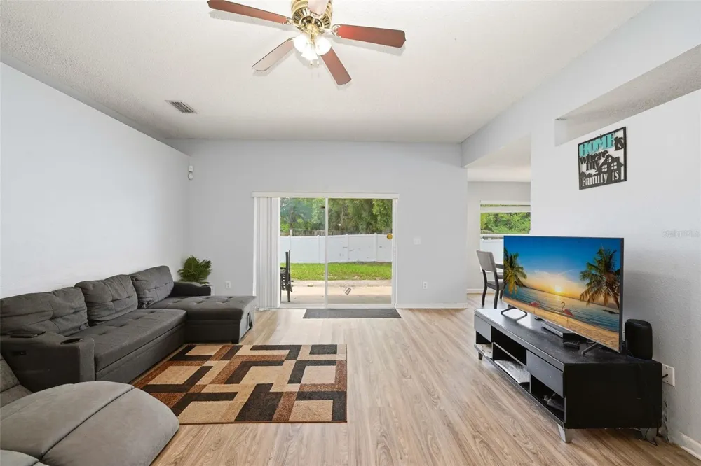 143 LAUREL RIDGE AVENUE Ocoee, FL 34761