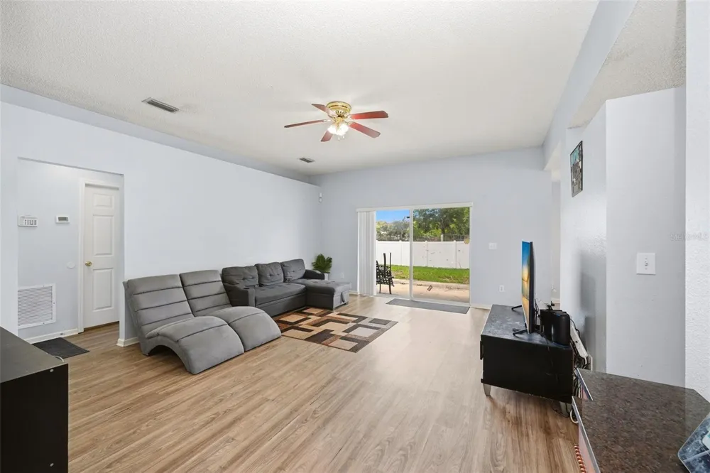143 LAUREL RIDGE AVENUE Ocoee, FL 34761