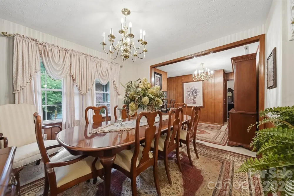 9121 NC 181 Highway Newland, NC 28657