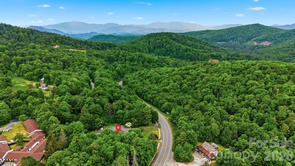 9121 NC 181 Highway Newland, NC 28657