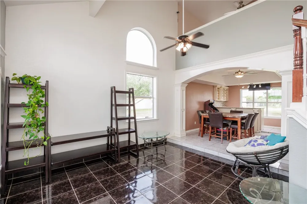 4812 County Road 38 Robstown, TX 78380
