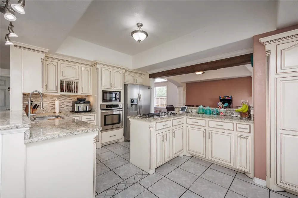 4812 County Road 38 Robstown, TX 78380