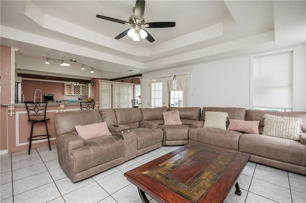 4812 County Road 38 Robstown, TX 78380