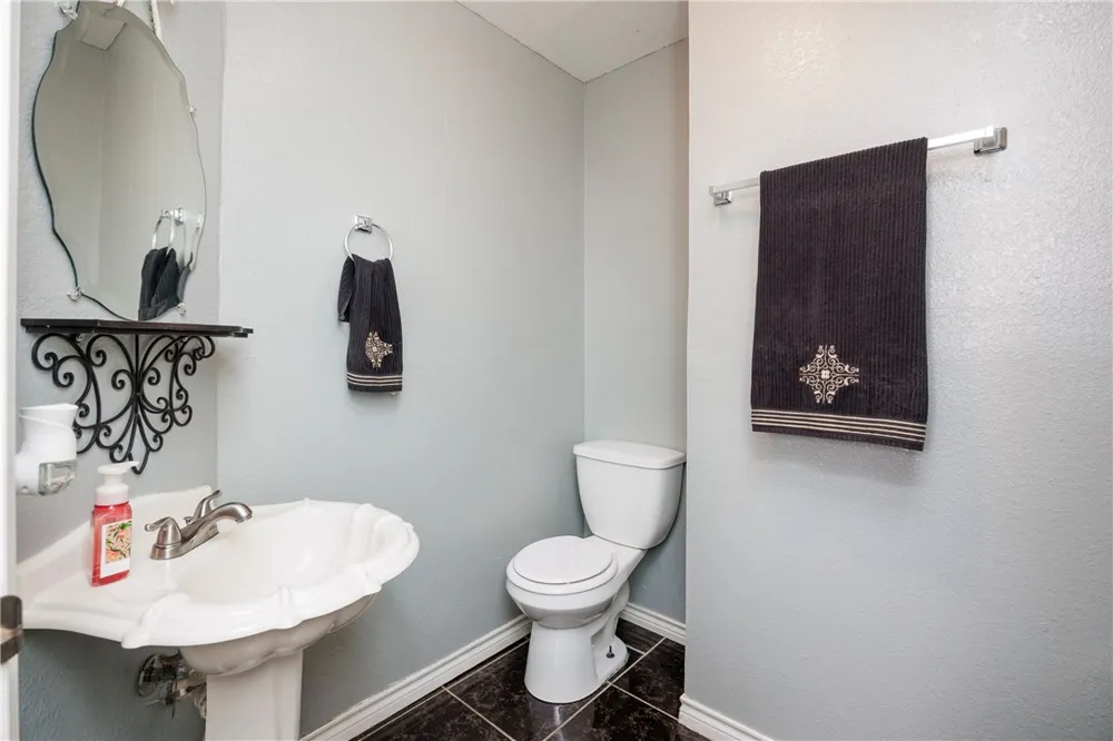 4812 County Road 38 Robstown, TX 78380