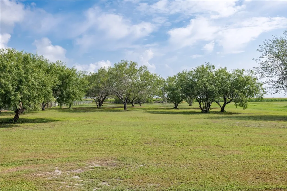 4812 County Road 38 Robstown, TX 78380