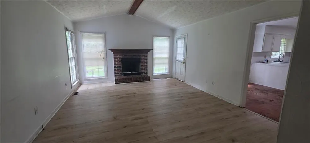 318 Brookstone Drive LaGrange, GA 30241