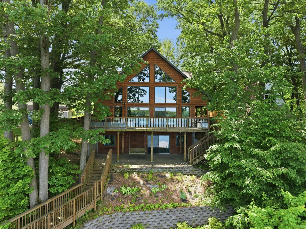 17812 Arnwine Drive Vandalia, MI 49095
