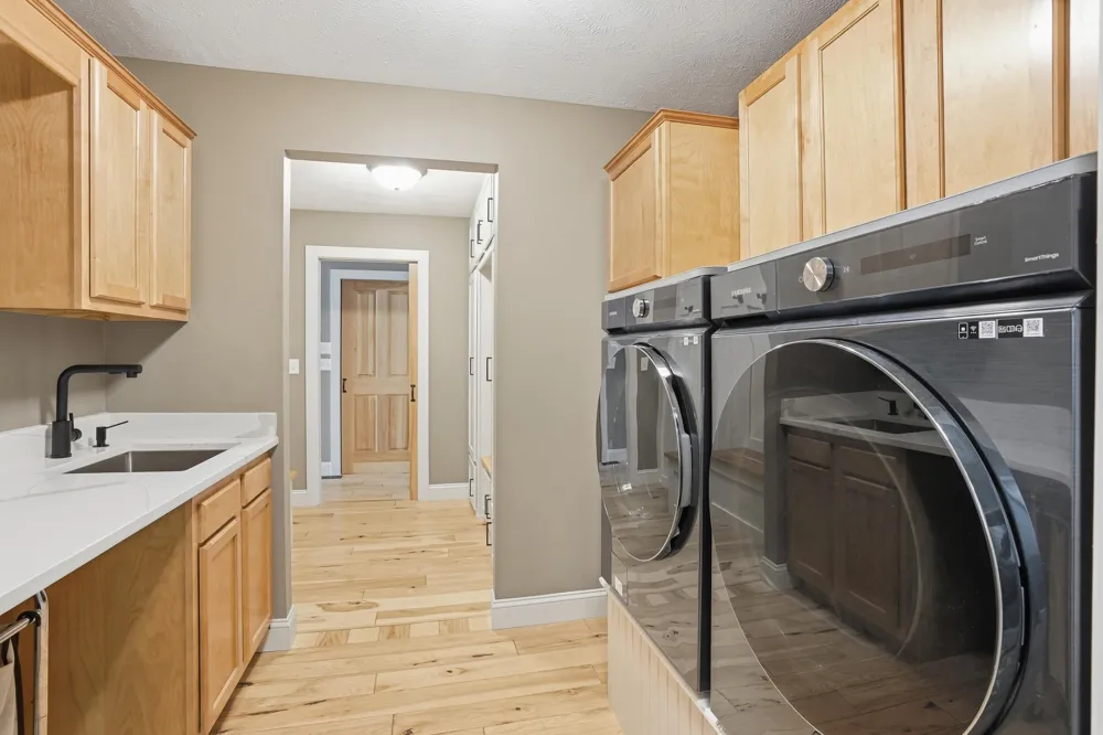 17812 Arnwine Drive Vandalia, MI 49095