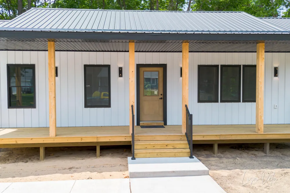 5527 E Samantha Lane Twin Lake, MI 49457