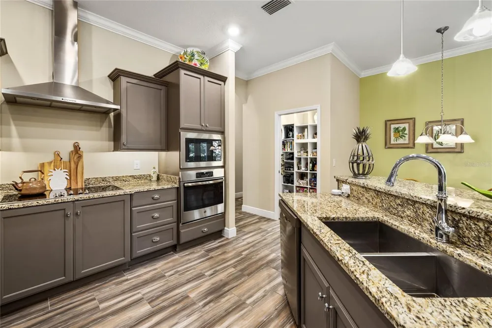 1097 SUGAR LOAF KEY LOOP Lady Lake, FL 32159