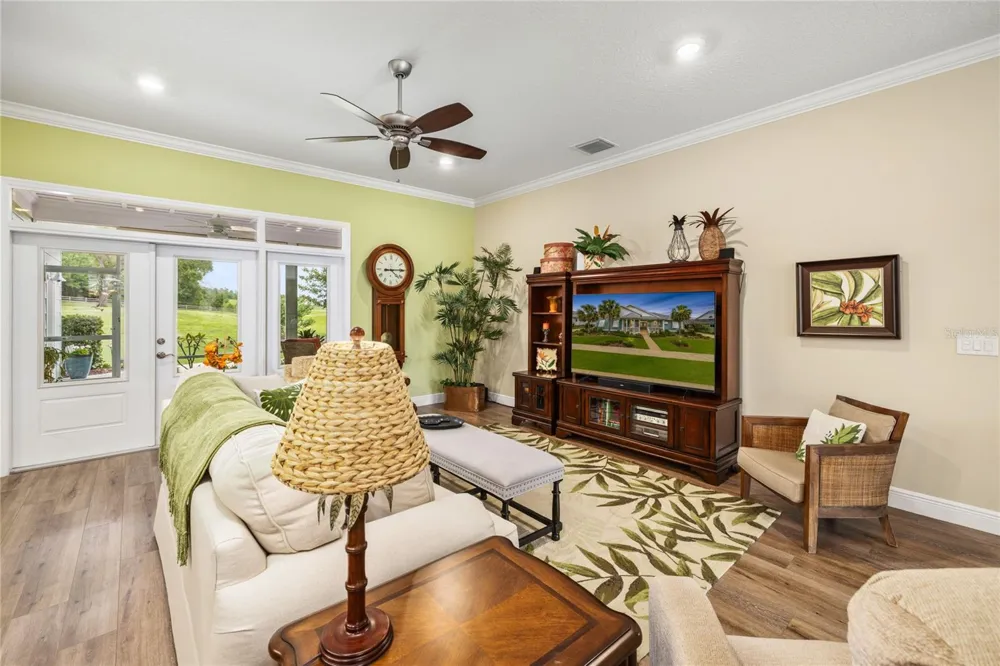 1097 SUGAR LOAF KEY LOOP Lady Lake, FL 32159