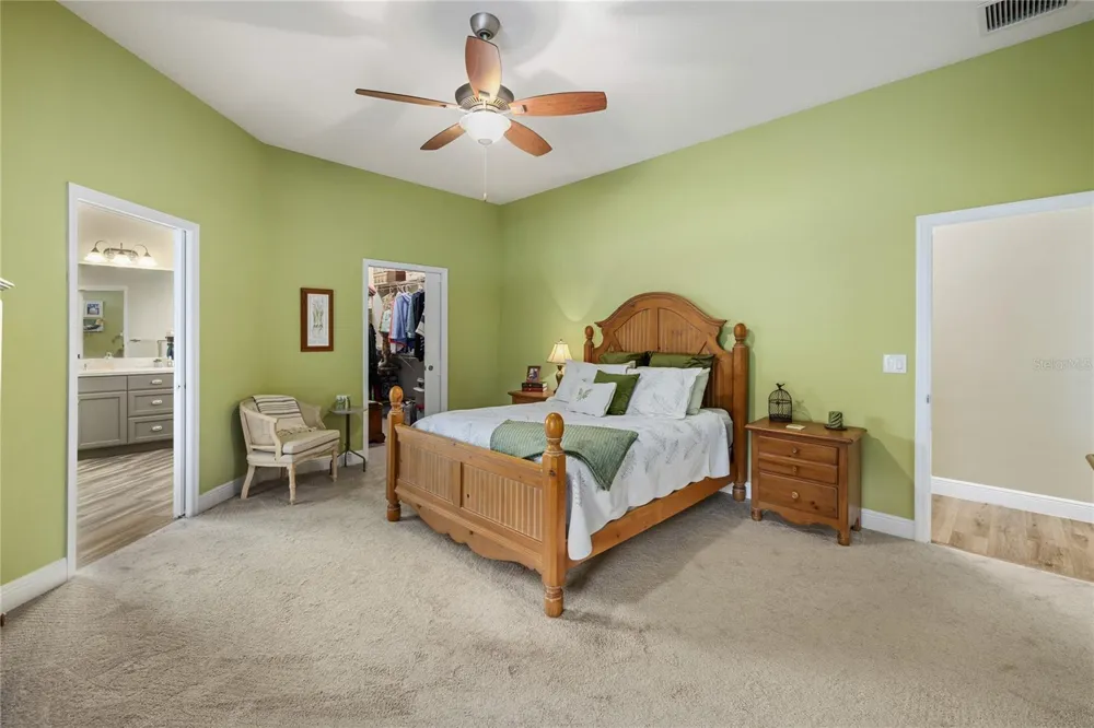 1097 SUGAR LOAF KEY LOOP Lady Lake, FL 32159
