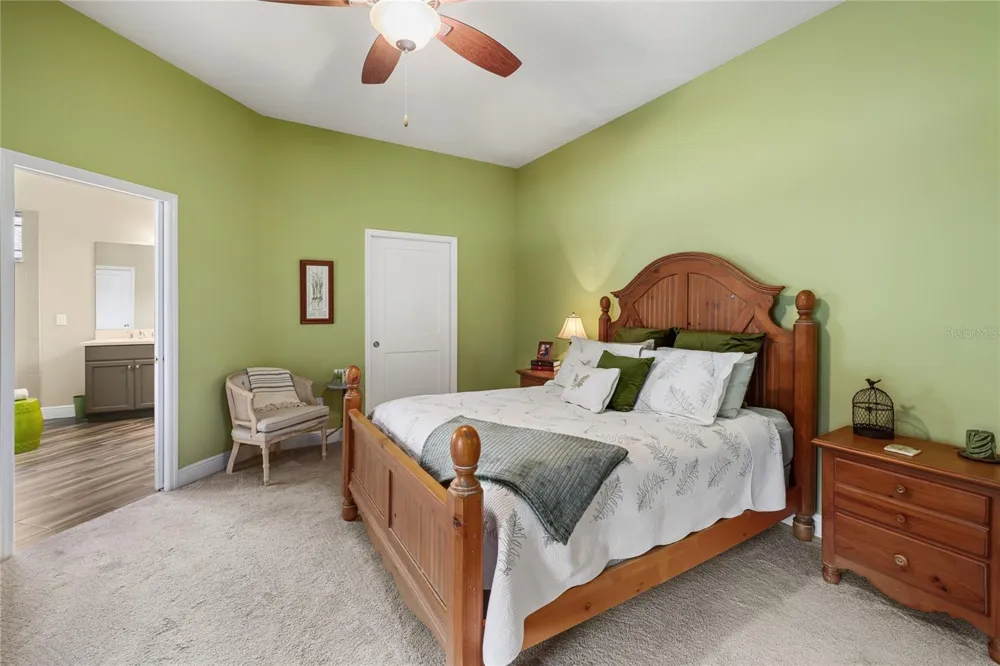 1097 SUGAR LOAF KEY LOOP Lady Lake, FL 32159