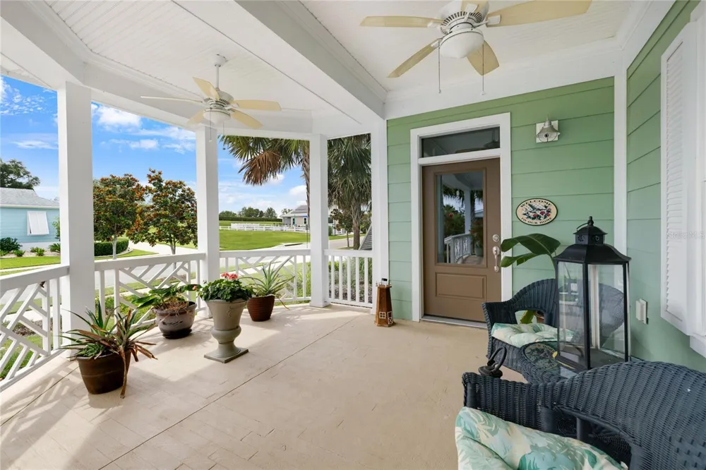 1097 SUGAR LOAF KEY LOOP Lady Lake, FL 32159
