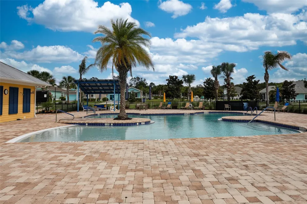 1097 SUGAR LOAF KEY LOOP Lady Lake, FL 32159