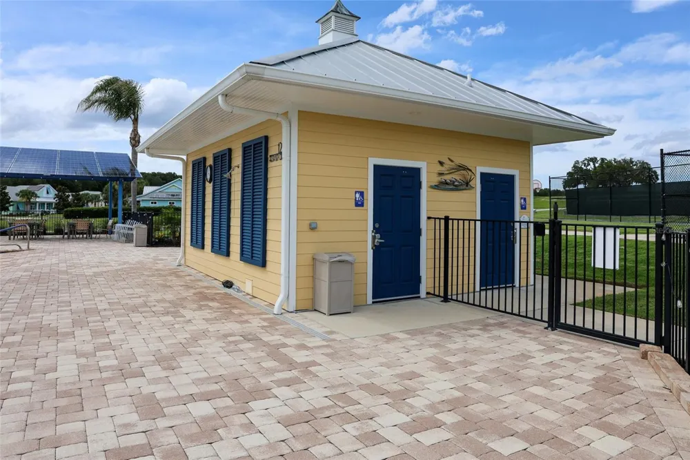 1097 SUGAR LOAF KEY LOOP Lady Lake, FL 32159