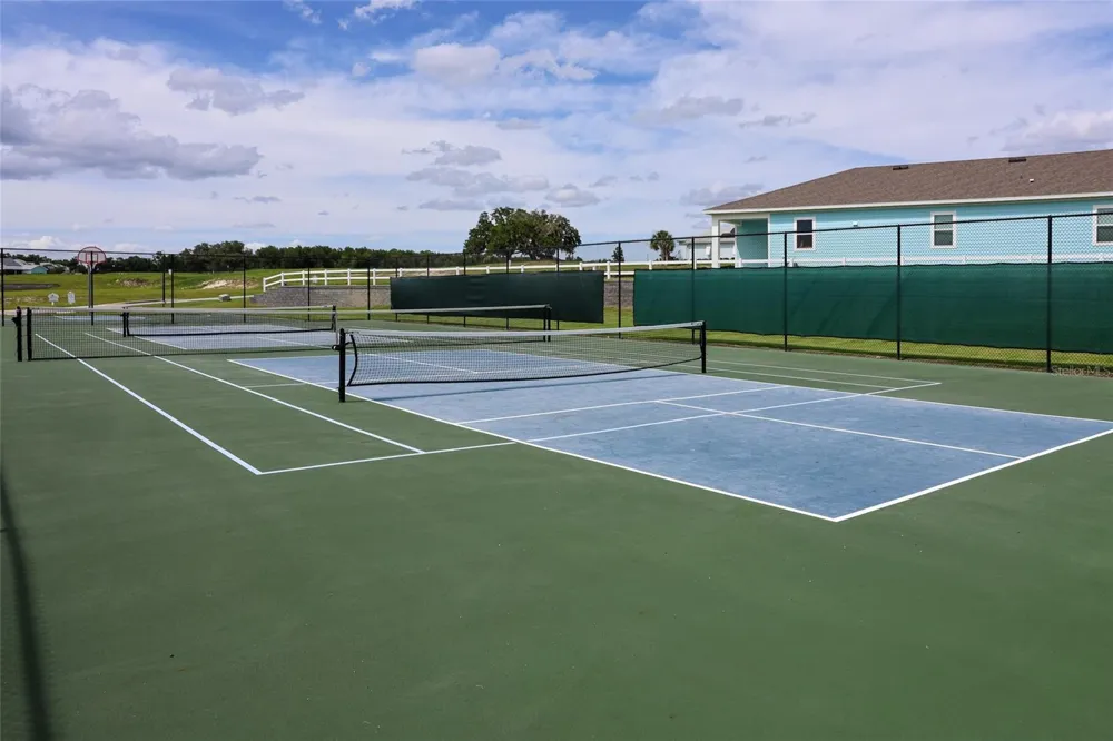 1097 SUGAR LOAF KEY LOOP Lady Lake, FL 32159