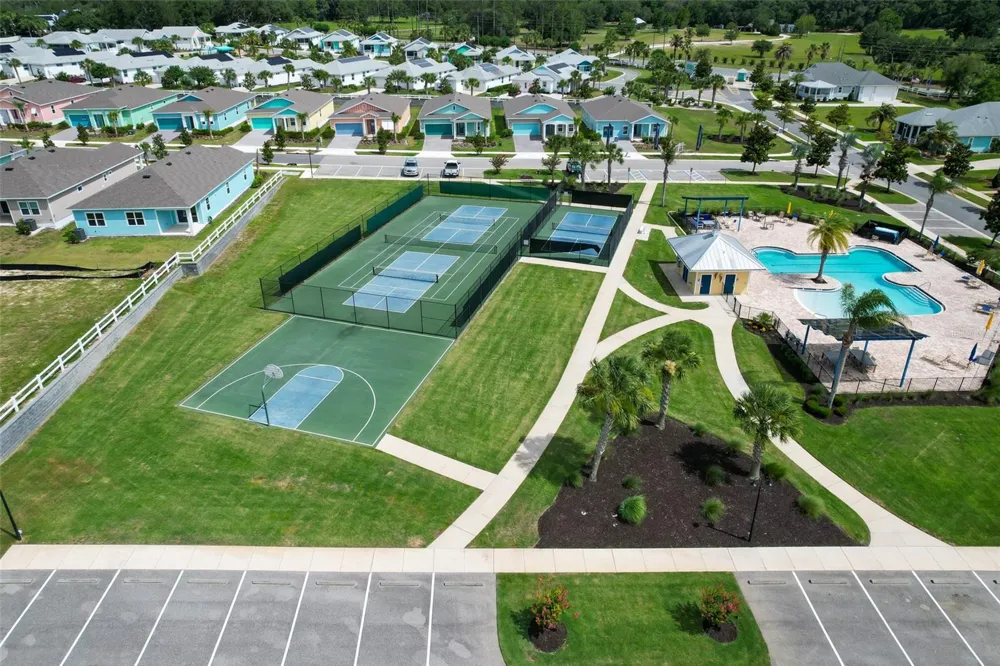 1097 SUGAR LOAF KEY LOOP Lady Lake, FL 32159