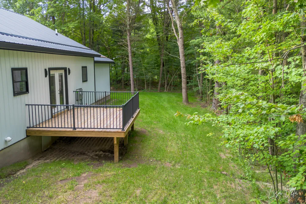 5527 E Samantha Lane Dalton Township, MI 49457